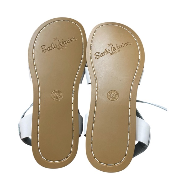 The Salt Water Classic, White Sandals, size 7W, NIB, $55 - Picture 8 of 11